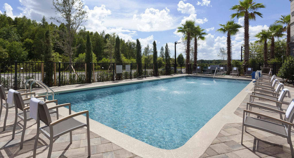 Courtyard By Marriott Orlando South/Grande Lakes Area Экстерьер фото